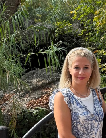 NAZİME İYİSON DİZMEN